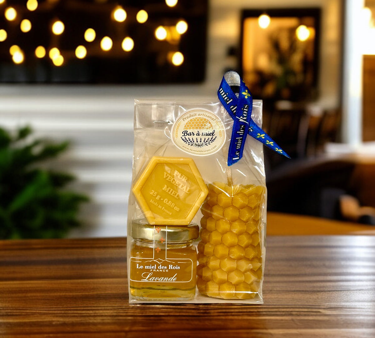 Coffret cadeau artisanal – Miel de Lavande de Provence, bougie en cire d’abeille & savon au miel